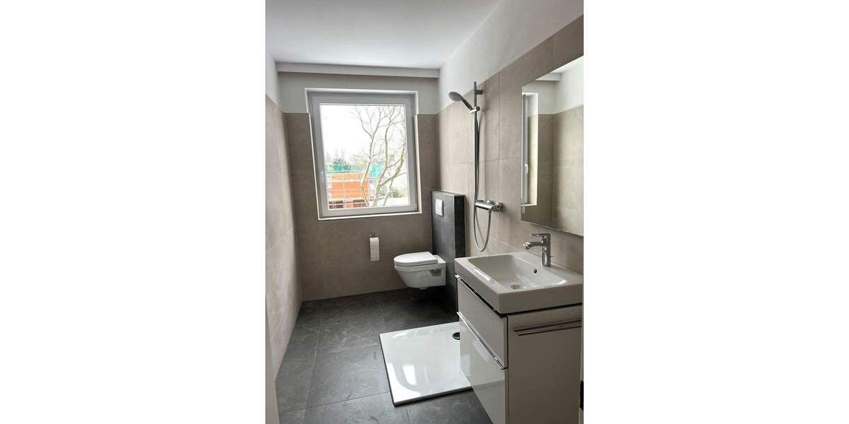 Etagenwohnung Bünde - 2 Zimmer, 70 m&sup2;, 700&euro; | Angebot:25706462