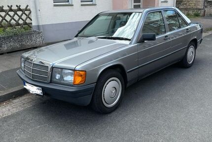 Mercedes-Benz 190 210.000 km 4.661 € Lage 32791