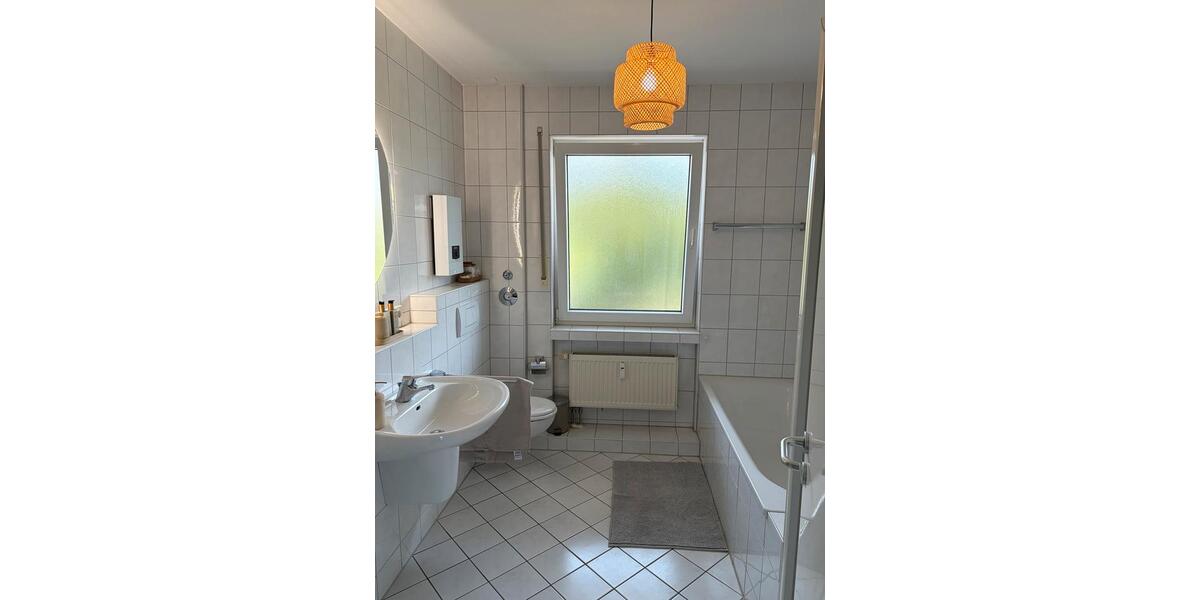 Etagenwohnung Bielefeld Gadderbaum - 2 Zimmer, 80 m&sup2;, 1.000&euro; | Angebot:26408174