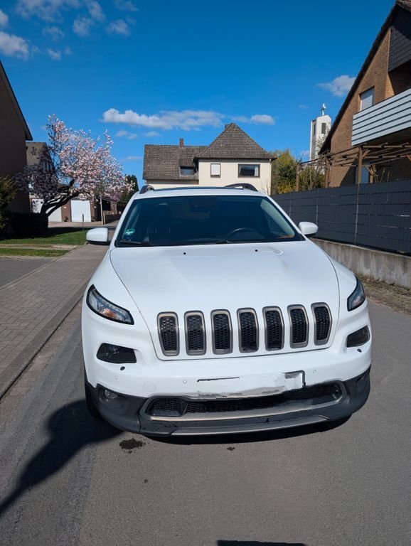 Jeep Cherokee 158.641 km 16.200 € Dissen 49201