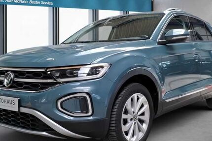 VW T-Roc 34.142 km 27.920 € Bad Salzuflen 32105
