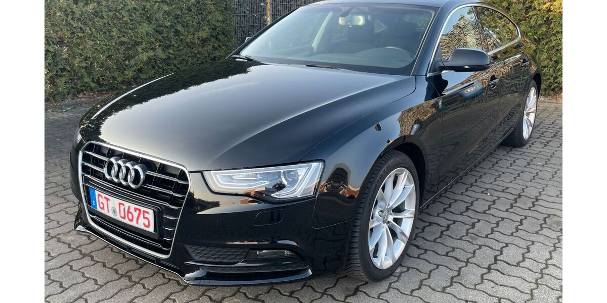 Audi A5 111.800 km 14.200 &euro; Verl 33415