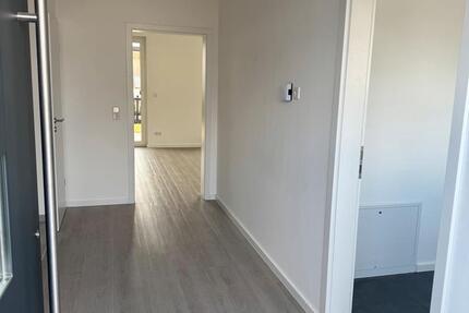 Haus Bielefeld Sennestadt - 5 Zimmer, 165 m&sup2;, 1.680&euro; | Angebot:25358170