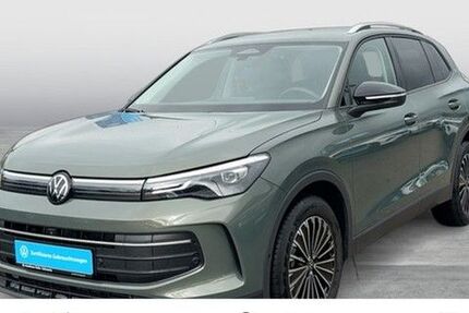 VW Tiguan 15.500 km 37.880 &euro; Bünde 32257
