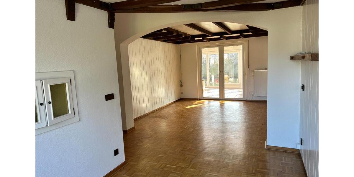 Mehrfamilienhaus, Wohnhaus Gütersloh Isselhorst - 9 Zimmer, 230 m&sup2;, 320.000&euro; | Angebot:24978040