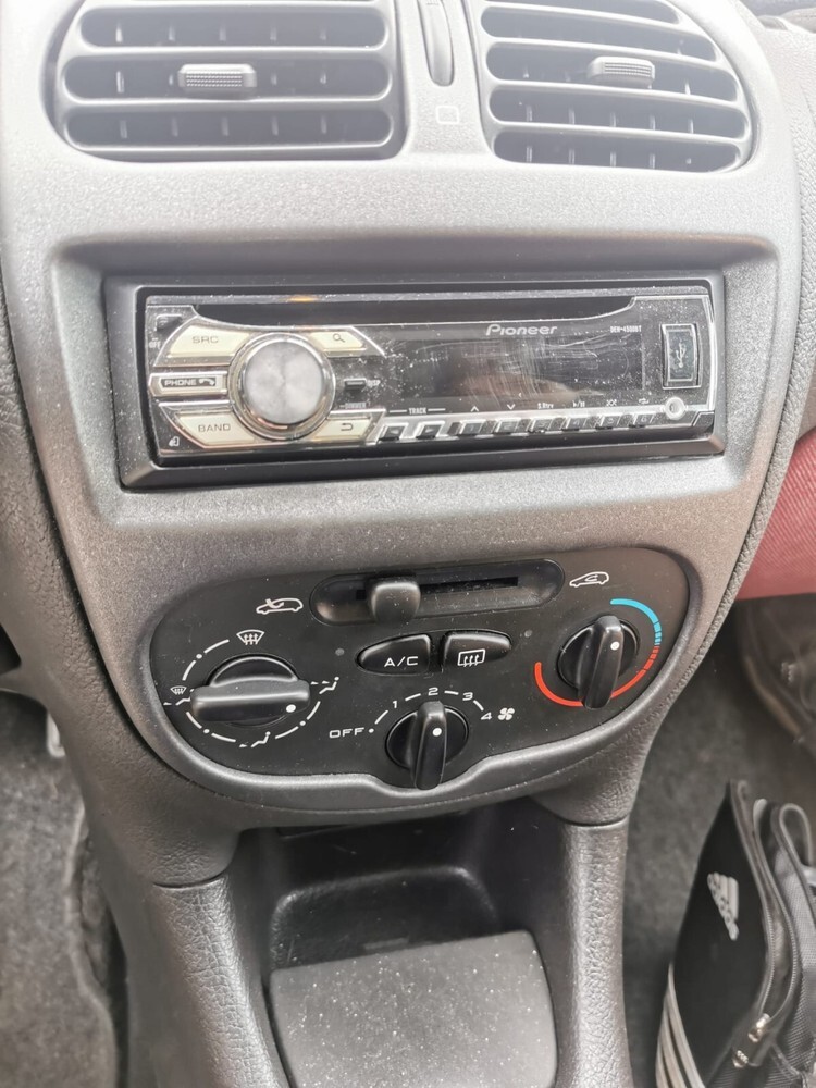 Peugeot 206 14.000 km 1.400 € Herford 32052