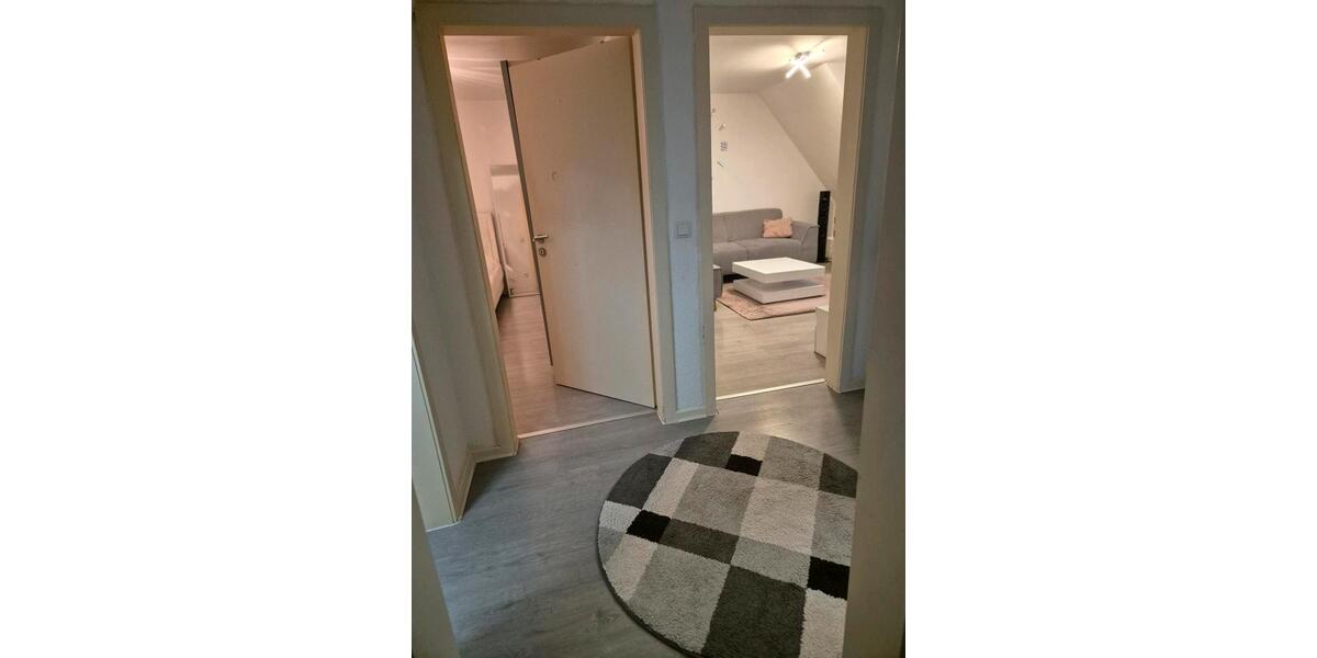 Dachgeschoßwohnung Bielefeld Brackwede - 3 Zimmer, 50 m&sup2;, 450&euro; | Angebot:26577525