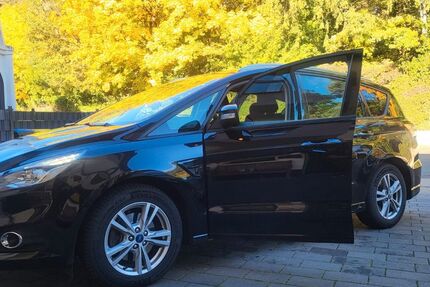 Ford S-Max 192.000 km 13.000 € Paderborn 33104