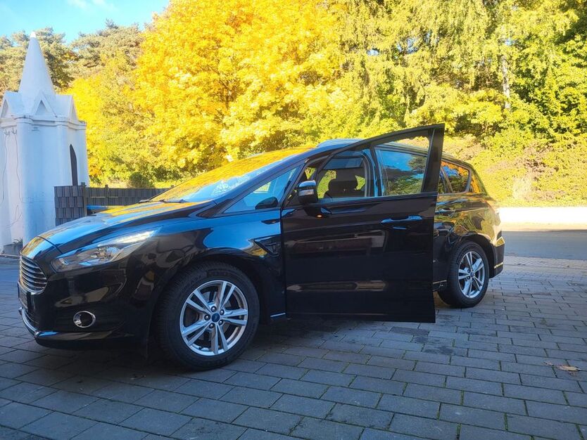 Ford S-Max 192.000 km 13.000 € Paderborn 33104