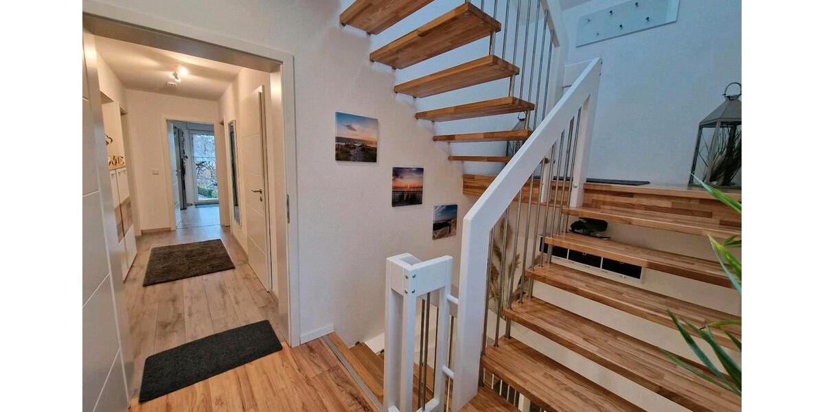 Mehrfamilienhaus, Wohnhaus Oerlinghausen - 6 Zimmer, 130 m&sup2;, 619.000&euro; | Angebot:27096766