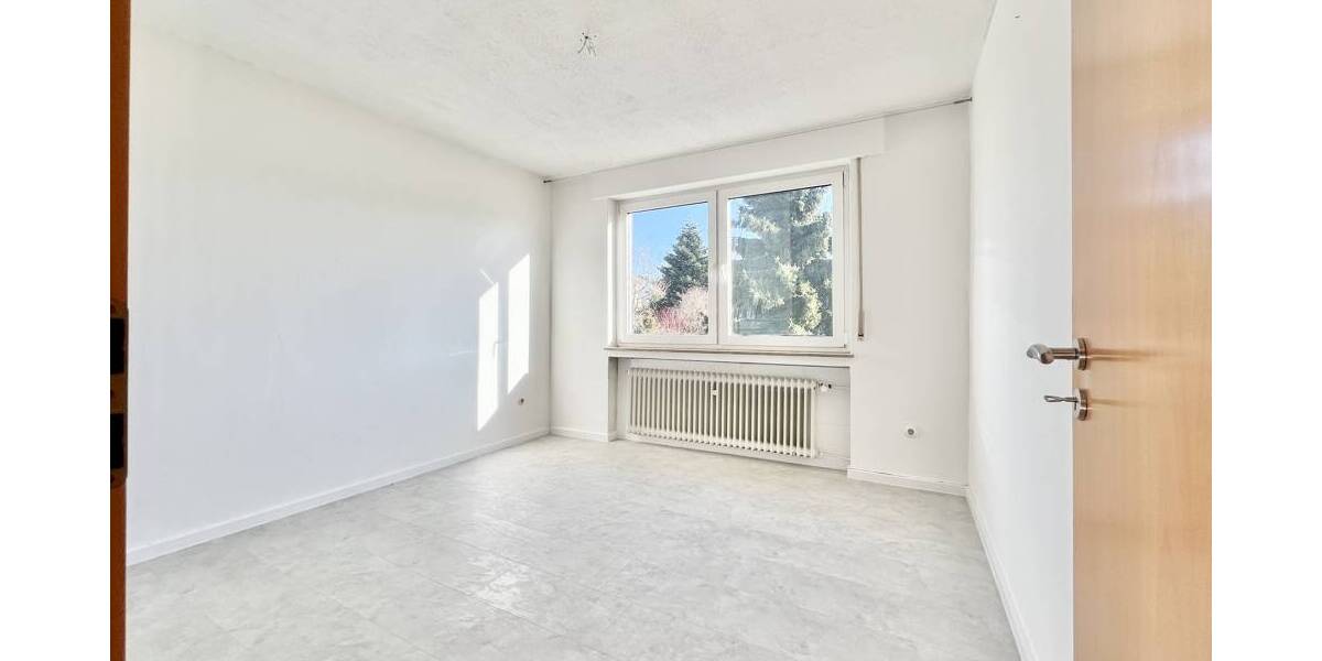 Mehrfamilienhaus, Wohnhaus Detmold Spork-Eichholz - 5 Zimmer, 144 m&sup2;, 229.000&euro; | Angebot:26276580