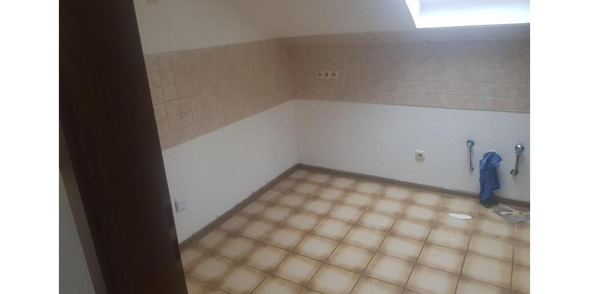 Dachgeschoßwohnung Kirchlengern - 3 Zimmer, 66 m&sup2;, 540&euro; | Angebot:25418573