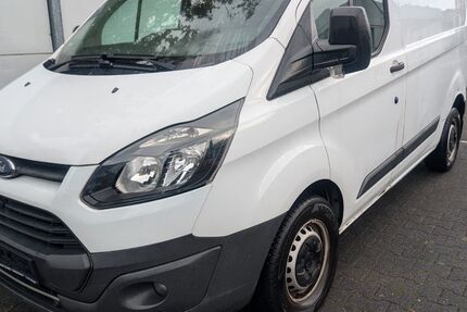 Ford Transit Custom 93.500 km 9.499 &euro; Detmold 32758
