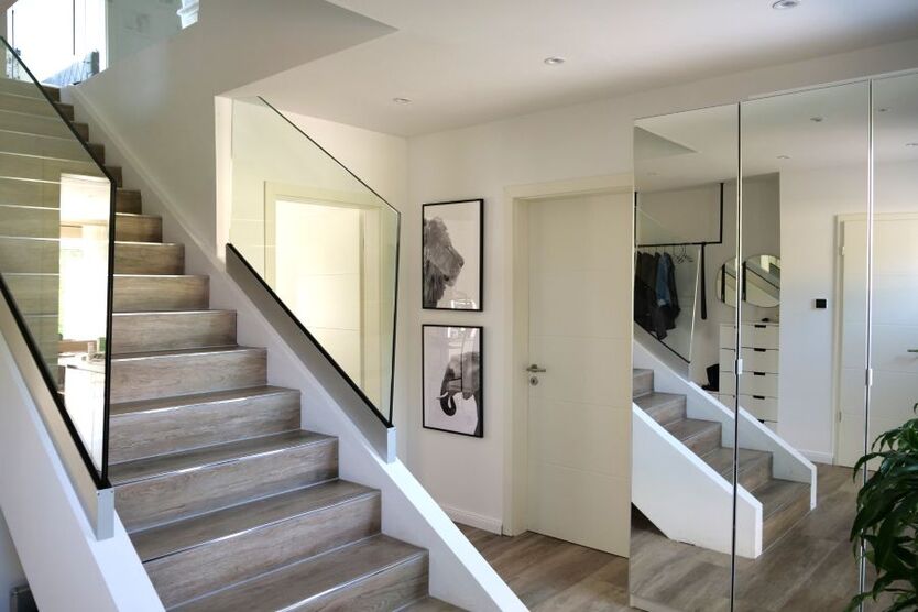 Provisionsfrei* Exklusives Wohnen am Teutoburger Wald - Modernes Einfamilienhaus mit Sauna, Kamin & kleinem Garten 6 zimmer