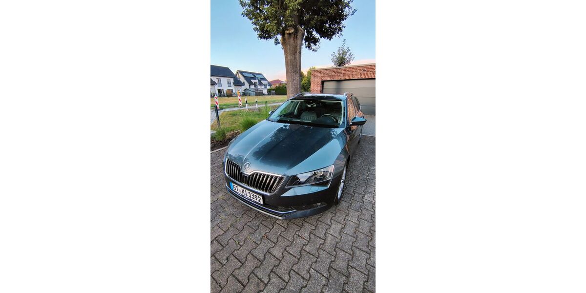 Skoda Superb 132.000 km 18.800 &euro; Verl 33415