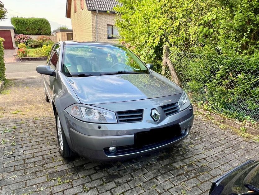 Renault Megane 165.000 km 1.599 € Lemgo 32657