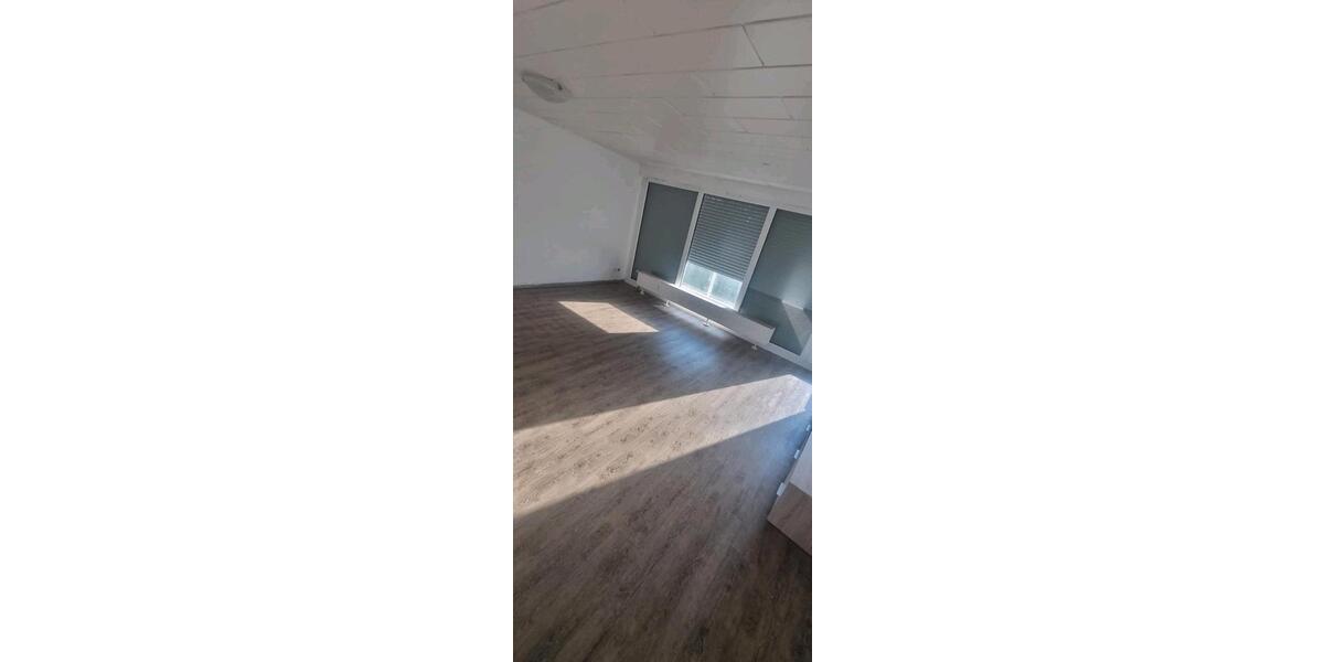 Mehrfamilienhaus, Wohnhaus Bad Salzuflen Ehrsen-Breden - 8 Zimmer, 220 m&sup2;, 285.000&euro; | Angebot:27077481