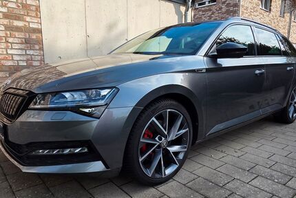 Skoda Superb 73.000 km 24.900 &euro; Detmold 32758