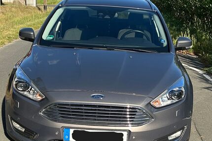 Ford Focus 98.500 km 7.200 &euro; Versmold 33775