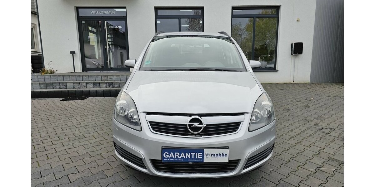 Opel Zafira 1.8 Edition KLIMA 7 Sitzer Tempomat AHK 205.612 km 3.790 &euro; Löhne 32584