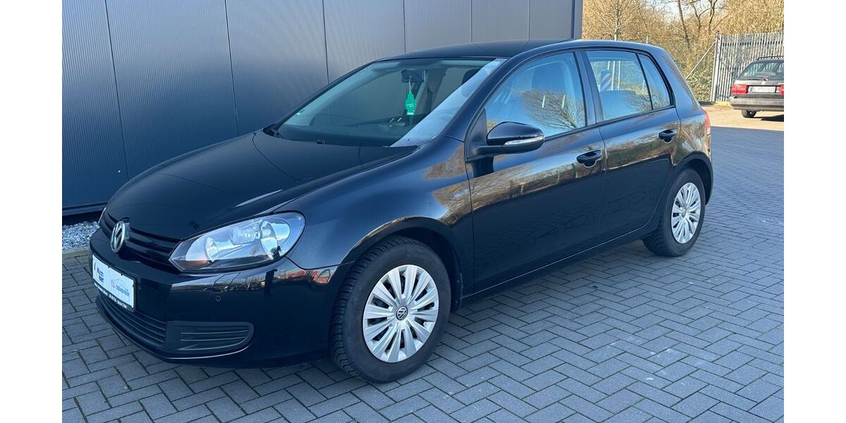VW Golf 211.112 km 3.990 &euro; Bad Salzuflen 32105