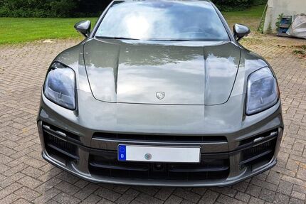 Porsche Panamera 50.000 km 142.900 &euro; Bielefeld 33615