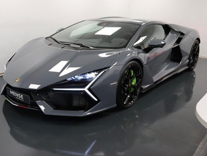 Lamborghini Revuelto 2.350 km 619.100 € Gütersloh 33330