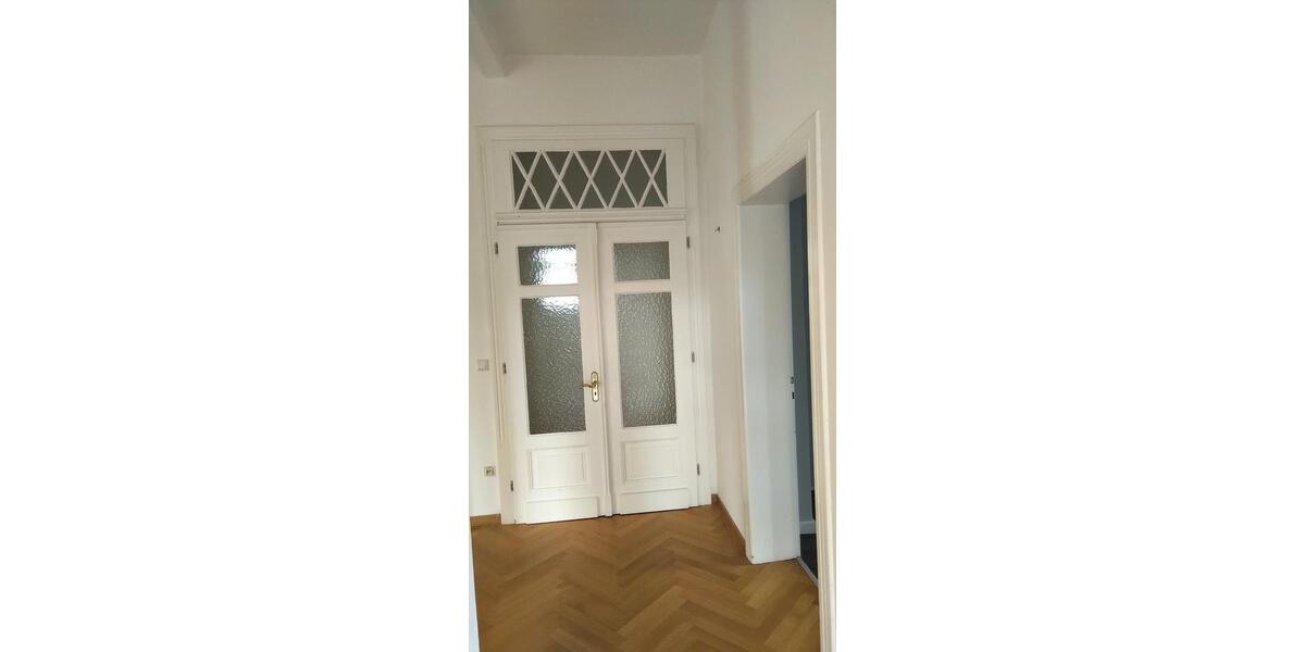 Etagenwohnung Detmold Hiddesen - 4 Zimmer, 162 m&sup2;, 330.000&euro; | Angebot:27147426