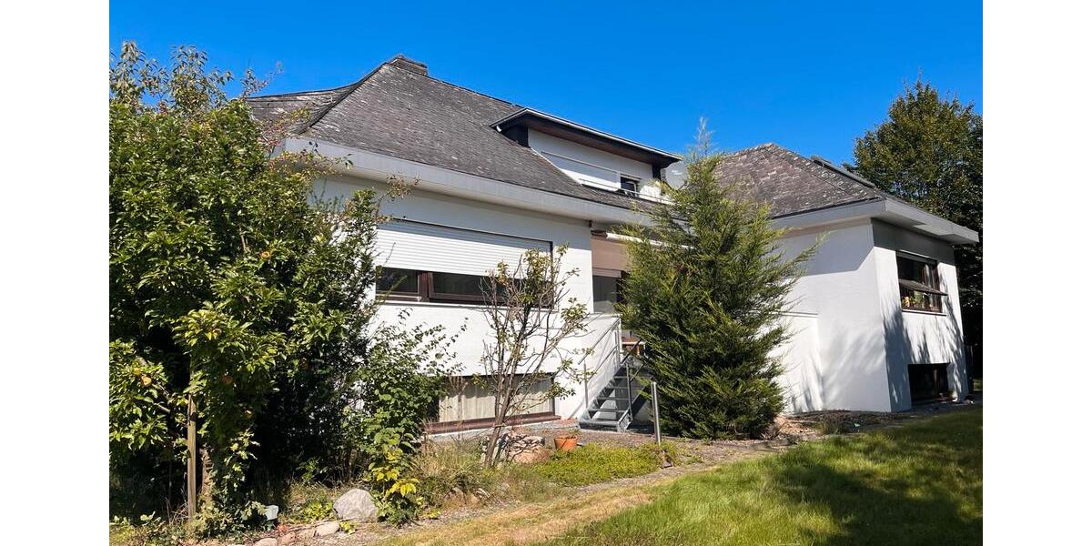Einfamilienhaus Herford Falkendiek - 13 Zimmer, 305 m&sup2;, 648.000&euro; | Angebot:26940658