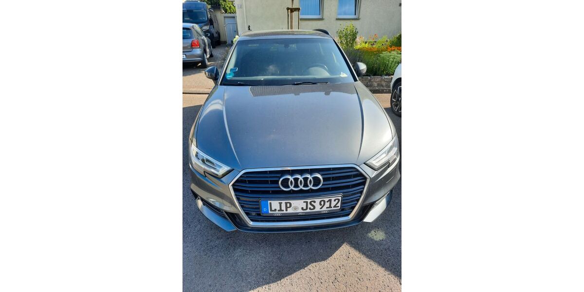 Audi A3 103.000 km 17.000 &euro; Bad Salzuflen 32107