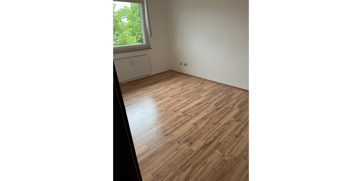 Etagenwohnung Bielefeld Brackwede - 3 Zimmer, 80 m&sup2;, 190.000&euro; | Angebot:26481982