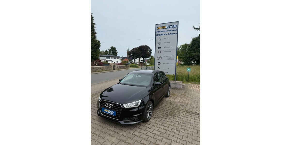 Audi A1 65.600 km 11.990 &euro; Melle Buer 49328