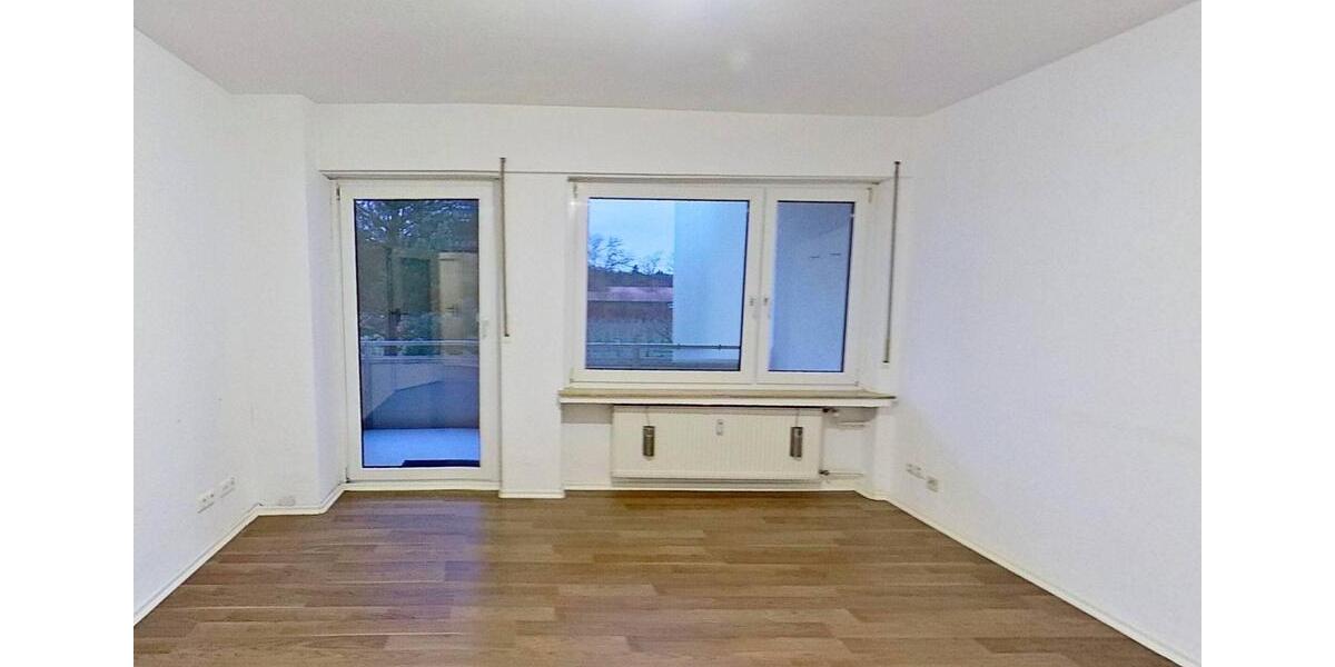 Geräumige 3-Zimmer-Wohnung mit BALKON und Tageslichtbad 3 zimmer
