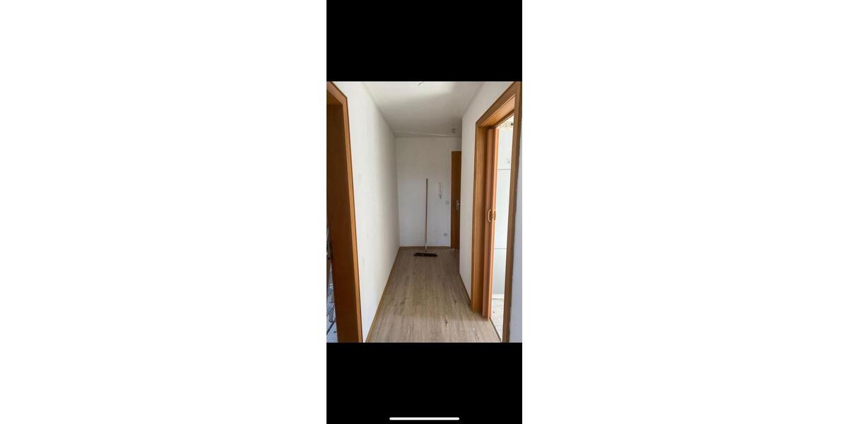 Dachgeschoßwohnung Vlotho - 1 Zimmer, 44 m&sup2;, 550&euro; | Angebot:26150902