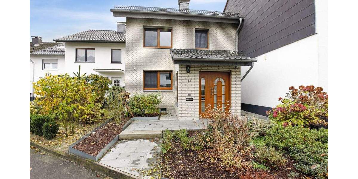 Reihenmittelhaus Bielefeld Sennestadt - 5 Zimmer, 108 m&sup2;, 330.000&euro; | Angebot:25694624