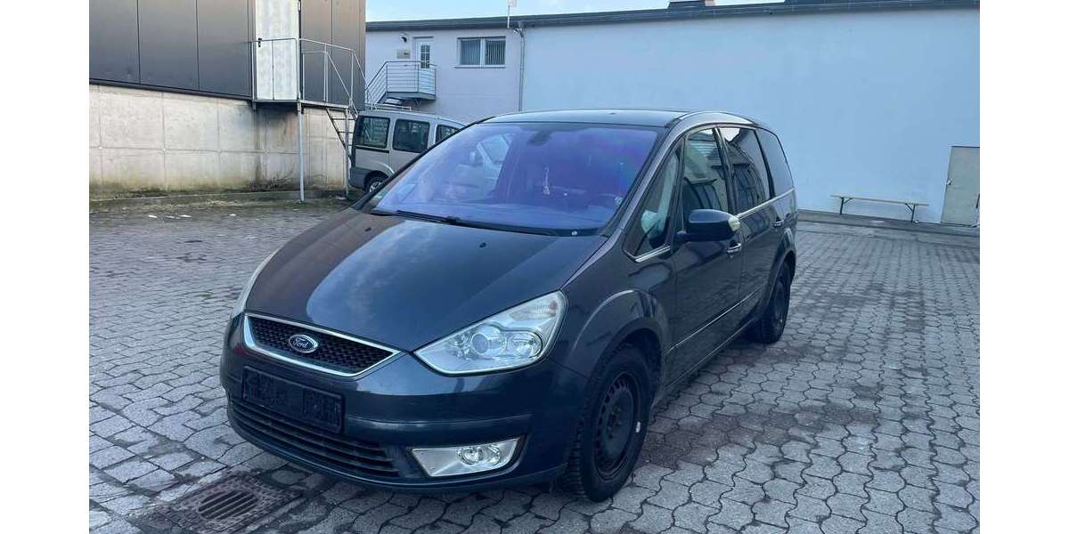 Ford Galaxy 261.368 km 3.200 &euro; bielefeld 33729