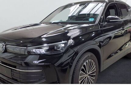 VW Tiguan 19.925 km 37.775 € Bielefeld 33613