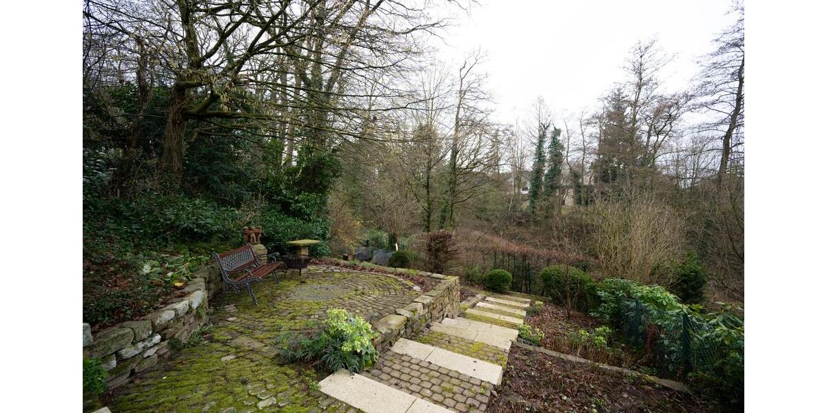 Einfamilienhaus Herford Falkendiek - 6 Zimmer, 150 m&sup2;, 1.000&euro; | Angebot:25921213