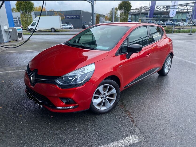 Renault Clio 98.000 km 7.450 € Paderborn 33098
