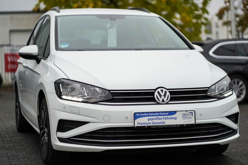 VW Golf 130.781 km 14.950 € Rheda-Wiedenbrück 33378