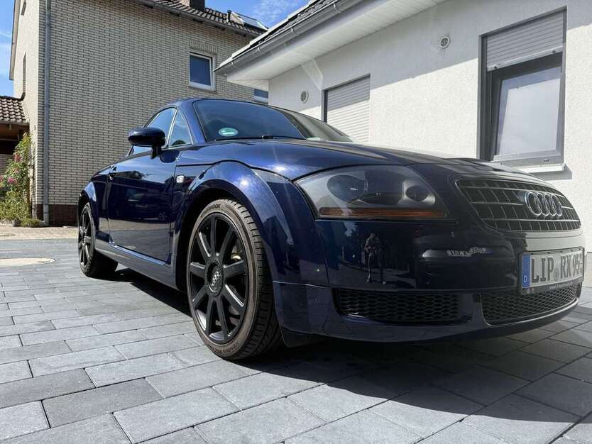 TT