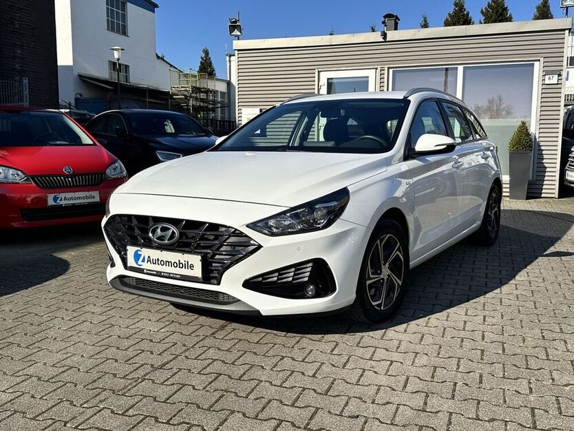 i30
