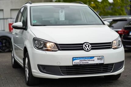 VW Touran 165.470 km 7.950 &euro; Rheda-Wiedenbrück 33378