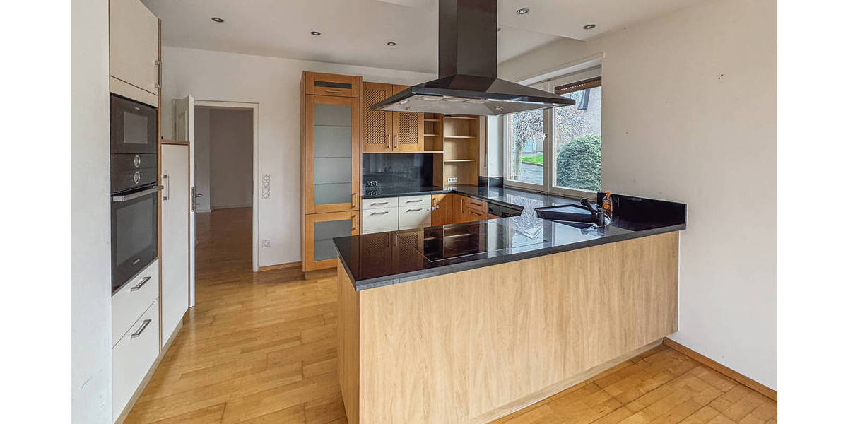 Mehrfamilienhaus, Wohnhaus Hiddenhausen Lippinghausen - 8 Zimmer, 233 m&sup2;, 749.000&euro; | Angebot:23964686