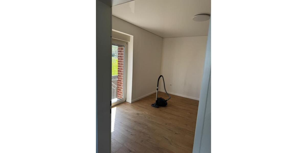 Mehrfamilienhaus, Wohnhaus Herford Diebrock - 7 Zimmer, 210 m&sup2;, 2.200&euro; | Angebot:26412562
