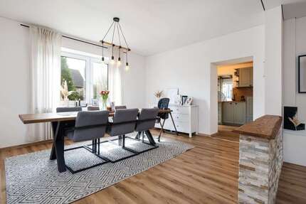 Haus Hüllhorst / Tengern Tengern - 9 Zimmer, 214 m&sup2;, 299.000&euro; | Angebot:26075118