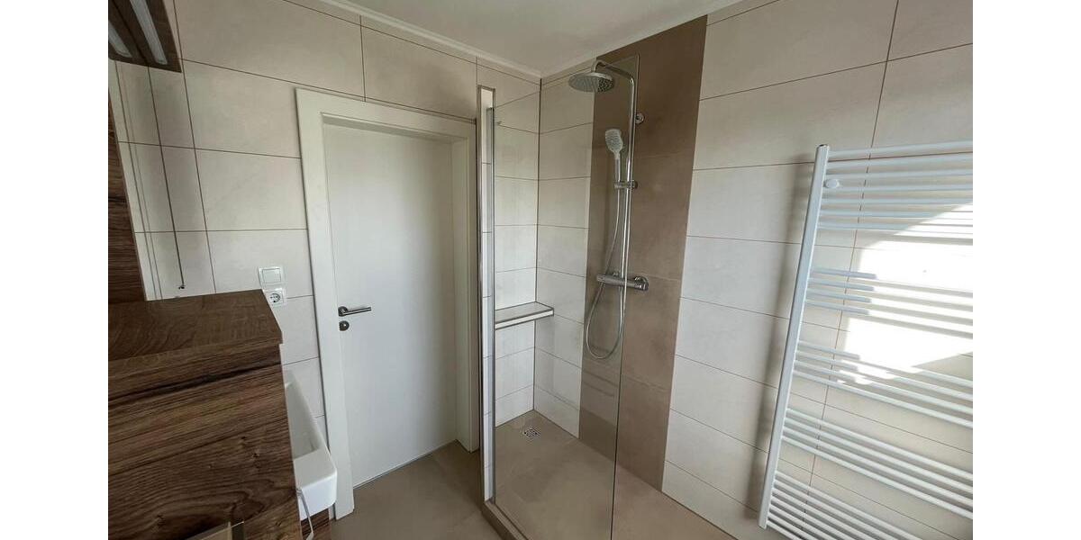 Reihenhaus Versmold - 3 Zimmer, 75 m&sup2;, 1.100&euro; | Angebot:26335415