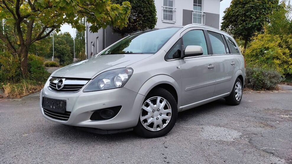 Opel Zafira 193.932 km 3.200 € Bielefeld 33689