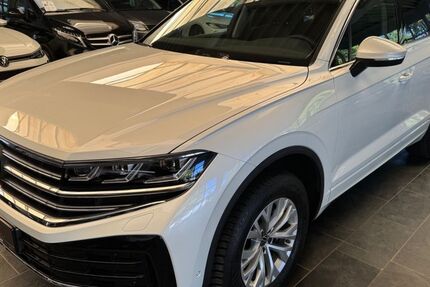 VW Touareg 6.950 km 59.500 € Versmold 33775