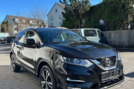 Nissan Qashqai 72.000 km 14.700 &euro; Bielefeld 33647